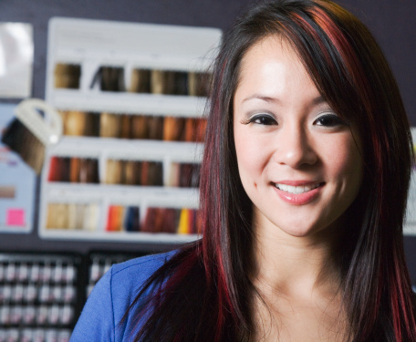 Wooden Phone Amplifier – Natural Acoustic Speaker Dock for Smartphones